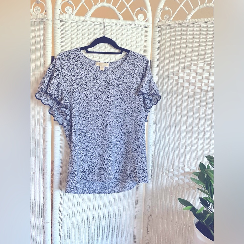 Michael by Michael Kors Blue and White Scallop Cuff Floral Top Small